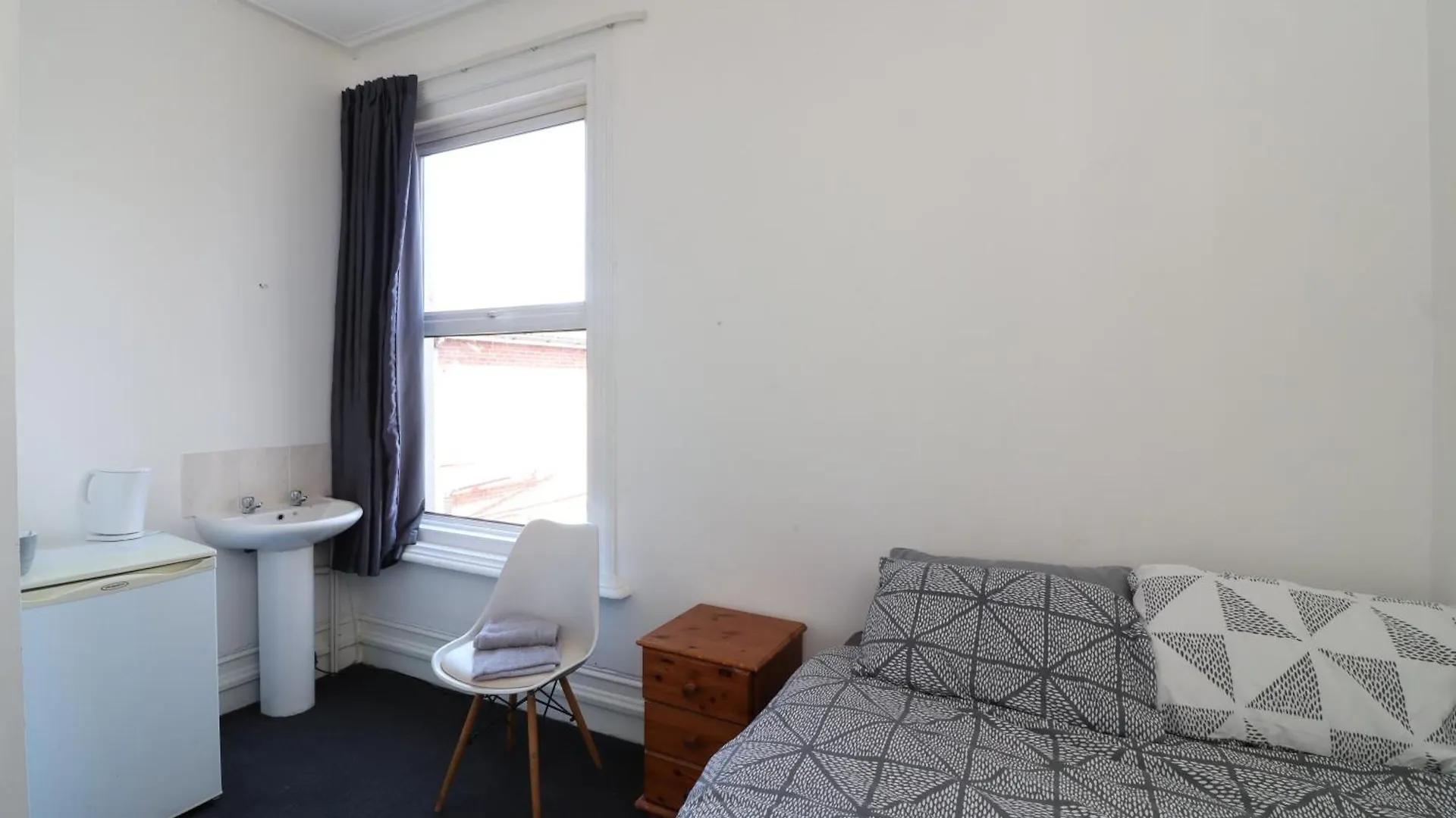 Pebbles Guest House Room 5 Southampton 0*,  United Kingdom